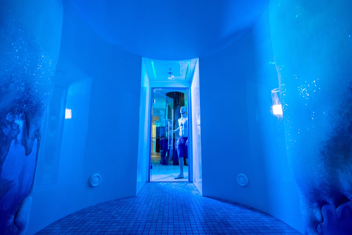 Igloo at Sparkling Hill